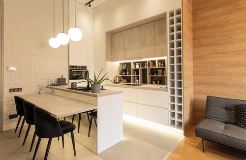 Lagymanyos Apartamento | 90m² Family-Friendly , Central Historic Budapest, Food+Bars