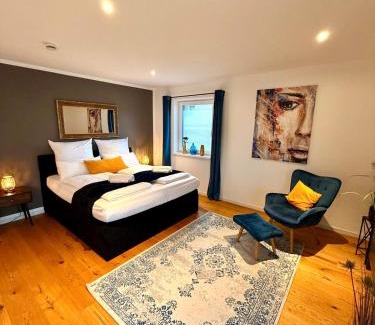 Rosenheim Apartamento | 90m2 Loft I Kaffee I Terrasse I E-Parkplatz I 65' Smart TV