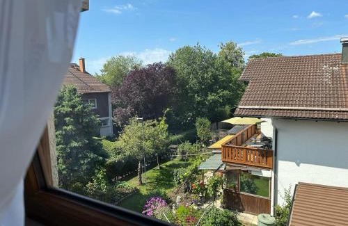 Altperlach Apartamento | 90m2 ruhige und lichtdurchflutete 3 Zimmer Duplexwohnung in Altperlach