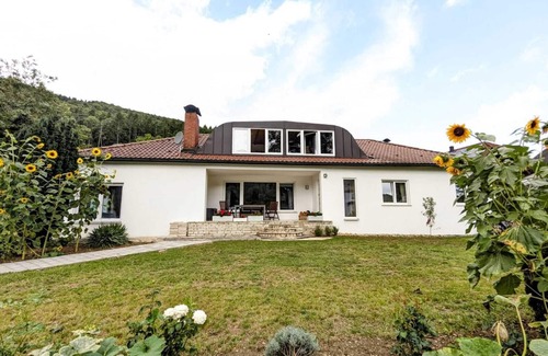 Riedenburg Apartamento | 90sqm vacation apartment in the Altmühltal for up to 5 people