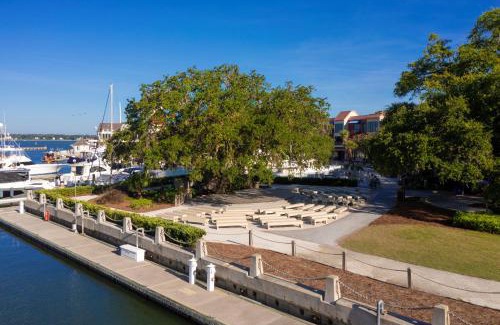 Harbour Town Casa | 910 Cutter Court at The Sea Pines Resort