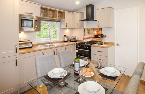 Swanage Cabina | 92 DAISY, with pool in Swanage
