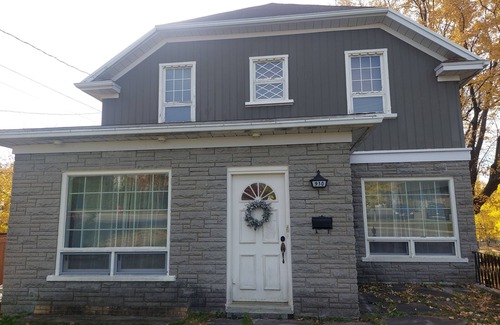 Quartier 5-4 Casa | 930R-VE The Old House