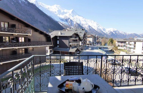 Chamonix City Centre Apartamento | 95 m² Apartamento ∙ 3 habitaciones ∙ 6 personas