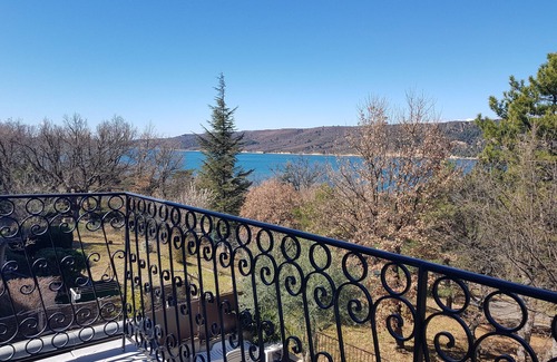 Les Salles-sur-Verdon Apartamento | Apartamento de 95m2 con vista al lago
