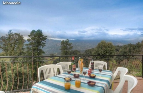 Ucciani Apartamento | Confort de 95m2 y hermosa vista para 6 pers ropa incluida.