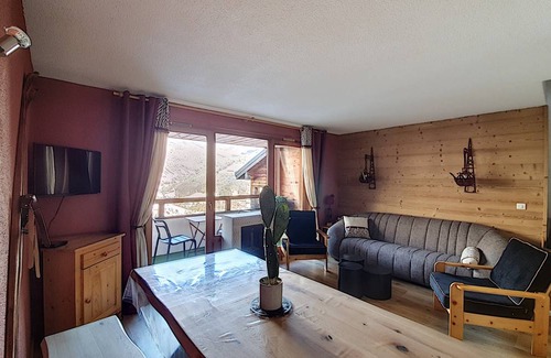 Saint-Jean-dʼAulps Apartamento | 96 m² Apartamento ∙ 4 habitaciones ∙ 12 personas