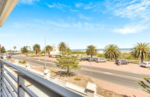 Semaphore Casa | 96B Esplanade, Semaphore