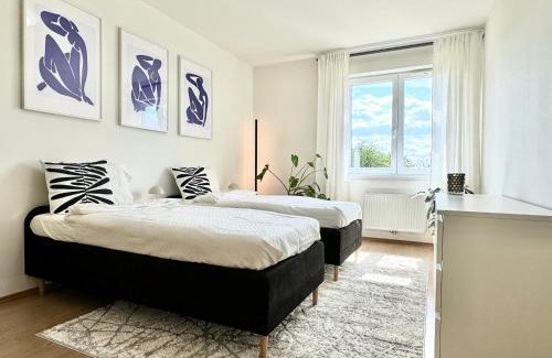 Liben Apartamento | 96m2 Designer Apartment, FREE Garage Parking