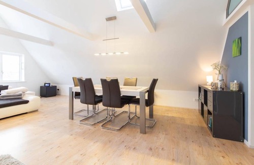 Travemuende Apartamento | 98 m² Apartamento ∙ 2 habitaciones ∙ 4 huéspedes