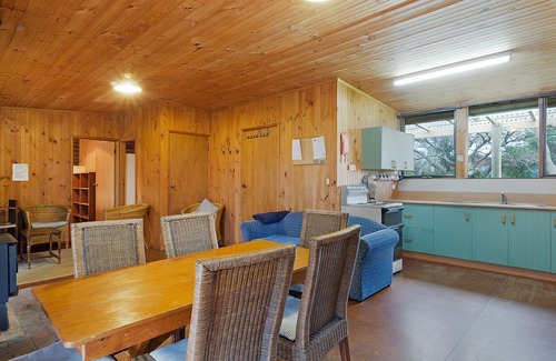 Dalmeny Casa | 98 Ocean Parade - Cabaña rústica