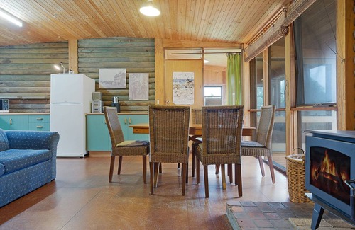 Dalmeny Casa | 98 Ocean Parade - Cabaña rústica