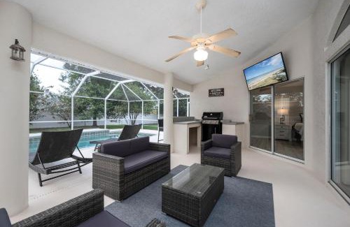 Palm Harbor Casa | 9863SANDYDRPCHN - Summer Daze