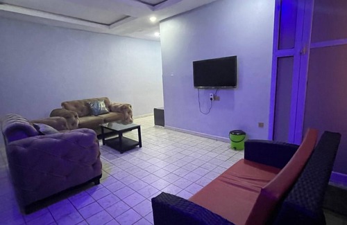 Ojodu Apartamento | 99 Apartment and Lounge Ltd