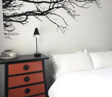 Orange Apartamento | 99 Hill Street Apartments