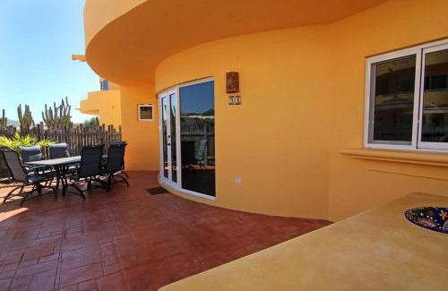 Cerritos Apartamento | 9A Poolside Private Patio Cerritos Beach Condo