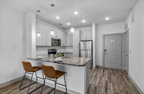 Metrocenter - North Rhodes Park Apartamento | 9min to Downtown- Cozy 1 BR APT!