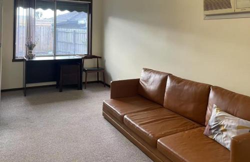 Bundoora Casa | a 别墅大床间毗邻公园和公交车站