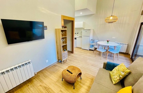 Merindad de Sotoscueva Apartamento | Las Casitas de Cueva . En pleno corazón de Ojo Guareña (Merindad de Sotoscueva)
