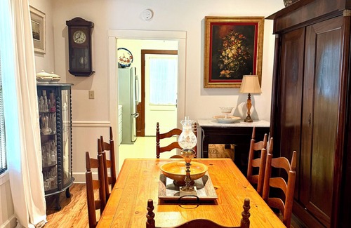 Natchez Casa | A 125 Year Old Luxury Cottage in Natchez. Free Breakfast Voucher!!