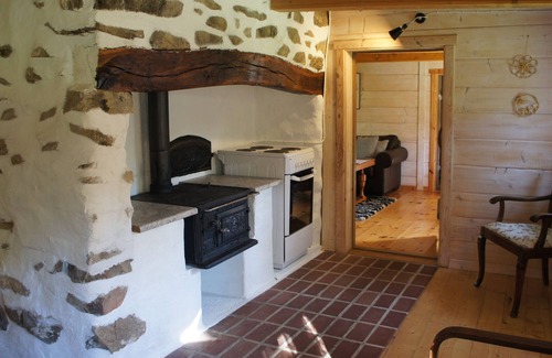 Perstorp Cabaña | Un pueblo del siglo XIX donde vives en medio del bosque entre Deer y Elk.