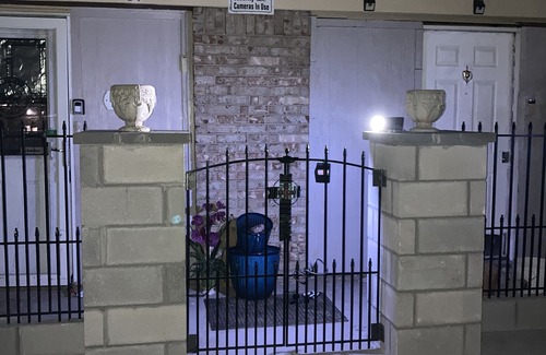 Wichita Falls Apartamento | -------------------A 2 Bedroom 1 bath apartment with fireplace 101-A+Food Pantry