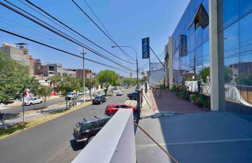 Trujillo Apartamento | A 3 Cdras del Centro histórico, Amplio y en Piso 2