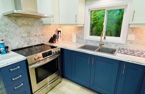 Severn Cabaña | A 4-Season Private Lakehouse