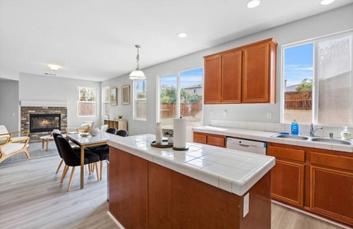 Victorville Casa | A 5-Bedroom Home in Victorville