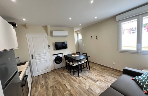 Dives-sur-Mer Casa | A 5-minute walk from the beach and shops. Ideal for families.
