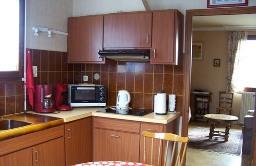 Seilhac Casa | A 5 Minutes à Pied du Bourg , Maison Avec Jardin Arboré