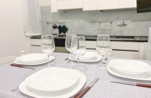 Spotorno Apartamento | A 5 minuti dal mare - Dolphin Beach House