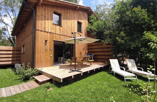 Messanges Casa | A 5 mn des Plages Chalet Neuf Bien Équipé Bâti Avec le Bois des Forêts Landaises