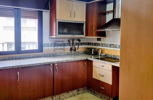 Lucena Apartamento | Piso de 84m2 para turismo o trabajar en remoto, amplio, luminoso, moderno cómodo