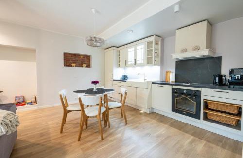 Tartu Apartamento | A&A Luxury Apartment with garden