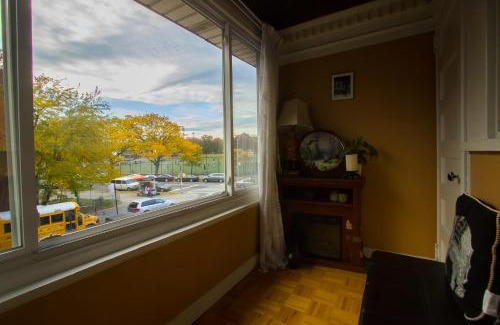 Ditmas Park Cama Y Desayuno | A and FayeBed and Breakfast, Inc,