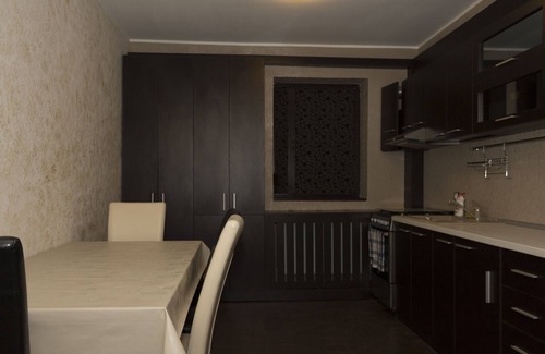 Craiova Apartamento | A. b. Apartamento 1 (área residencial) cerca de la fábrica de Ford