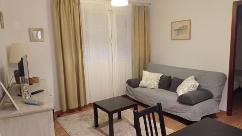 Bueu Casa | A Barraca. Casa con jardín y vistas a la ría