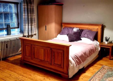 Carmarthen Apartamento | A Basement Apartment