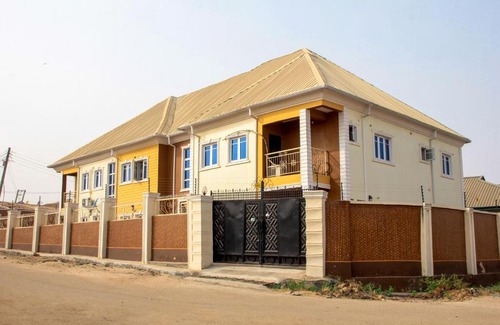 Ibadan Apartamento | A'BASICS ONE BEDROOM APARTMENT