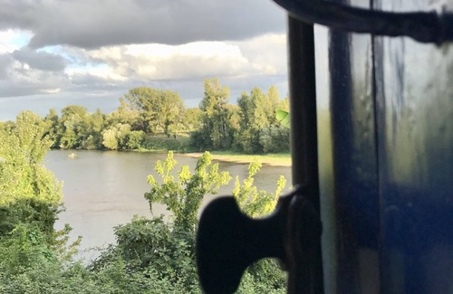 Saint-Antoine-de-Breuilh Casa | A Beautiful Gem on the Banks of the River Dordogne