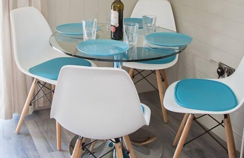Anstruther Cabina | Un escondite de playa con capacidad para 4 personas en 0 habitaciones.