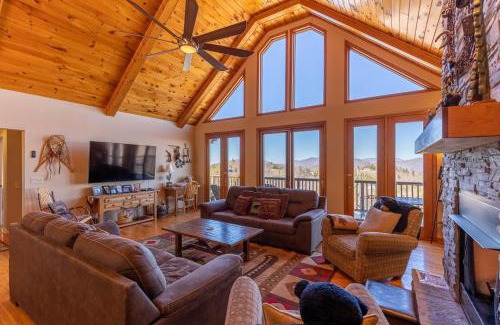 Boone Casa | A Bears Eye View