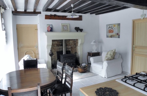 Sainte-Colombe-sur-Loing Casa | Una hermosa granja Longerre situado en el corazón de Borgoña