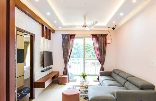 Surat Casa | A beautiful bungalow with a beautiful view in the heart of the city