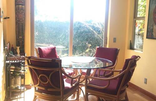 Del Mar Heights Casa | Una casa hermosa, personalizada y privada ubicada en South Del Mar-Beach Walk-5 Minutes