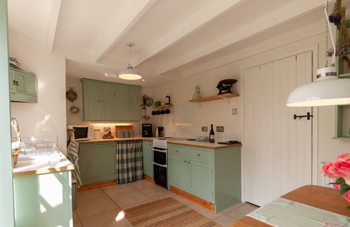 Cavendish Cabaña | Romney, a cosy Victorian cottage in a picturesque Suffolk village