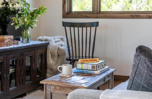 Emigrant Casa | A Beautiful Montana Suite on Yellowstone River