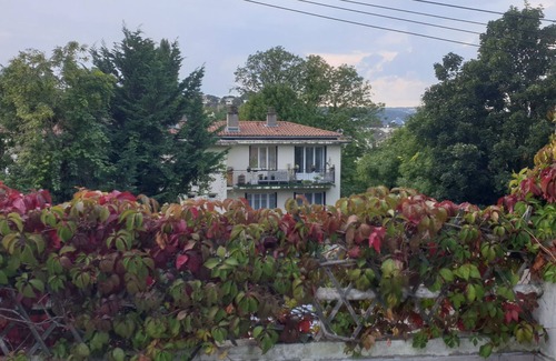 Meudon Apartamento | A beautiful new studio, fully equipped and green