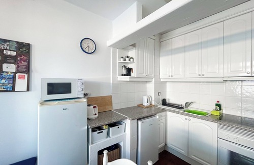 Costa Teguise Apartamento | A beautiful sunny apartment in the perfect holiday location.